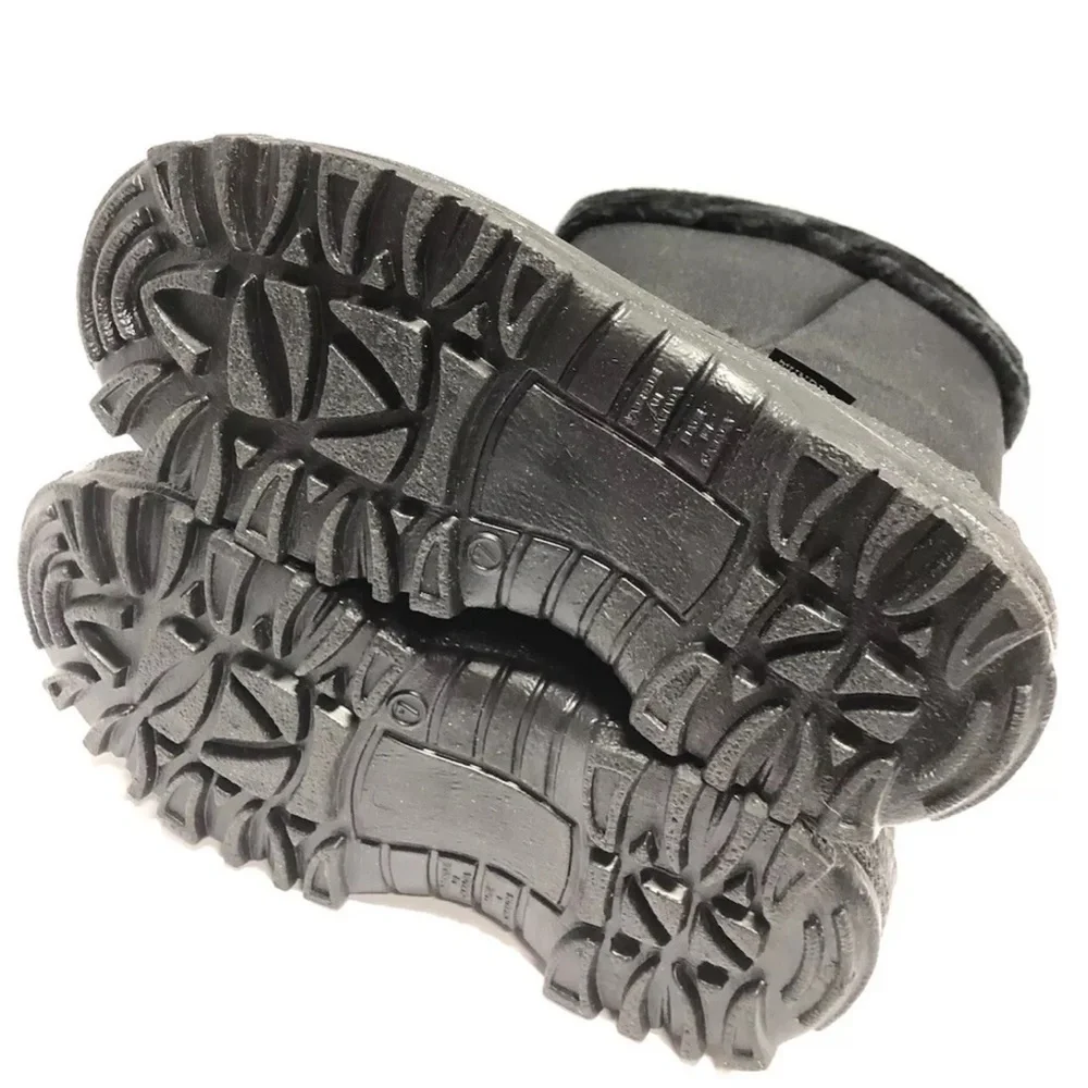 Tundra Women’s Glacier, Black Winter Boots, Size 7M